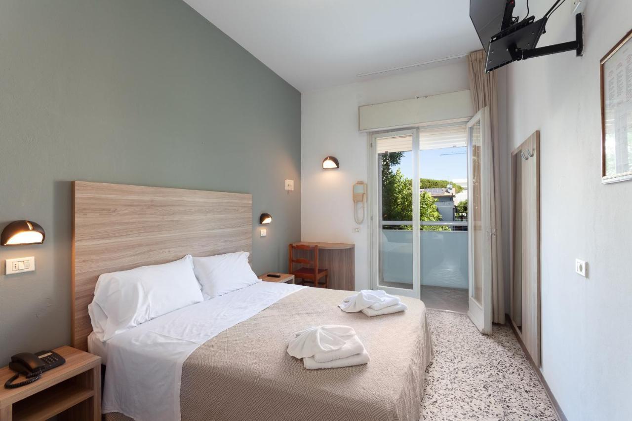 Hotel Admiral Cesenatico Exteriér fotografie
