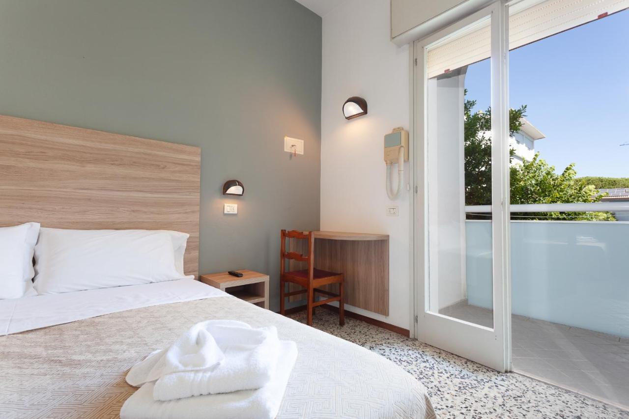 Hotel Admiral Cesenatico Exteriér fotografie